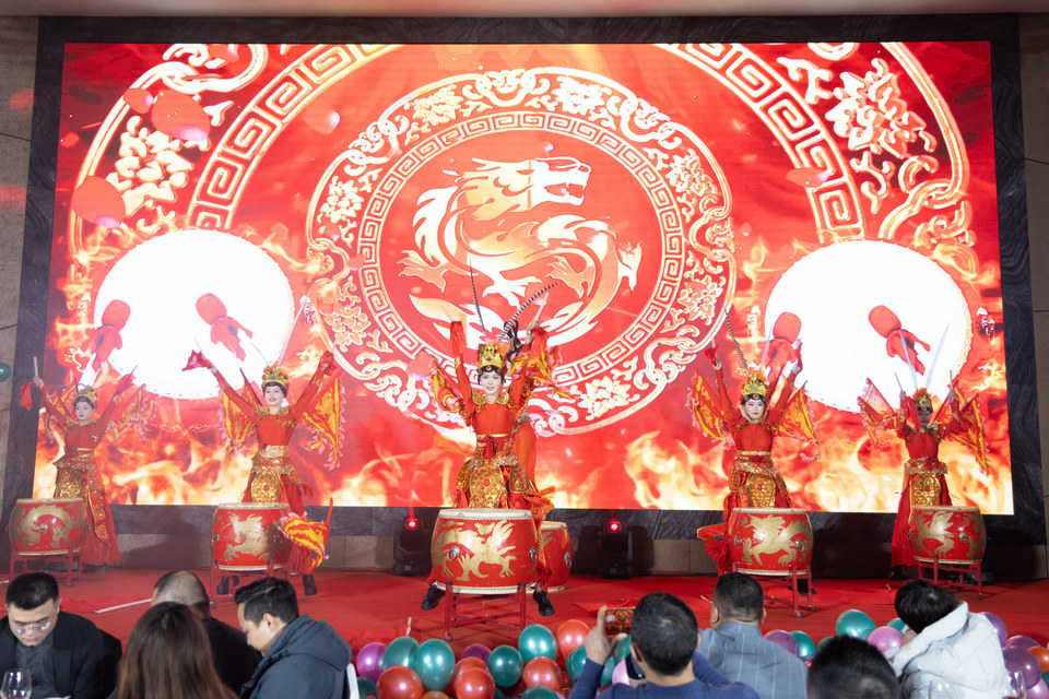 1739258497319578.jpg 2024nh8.jpg